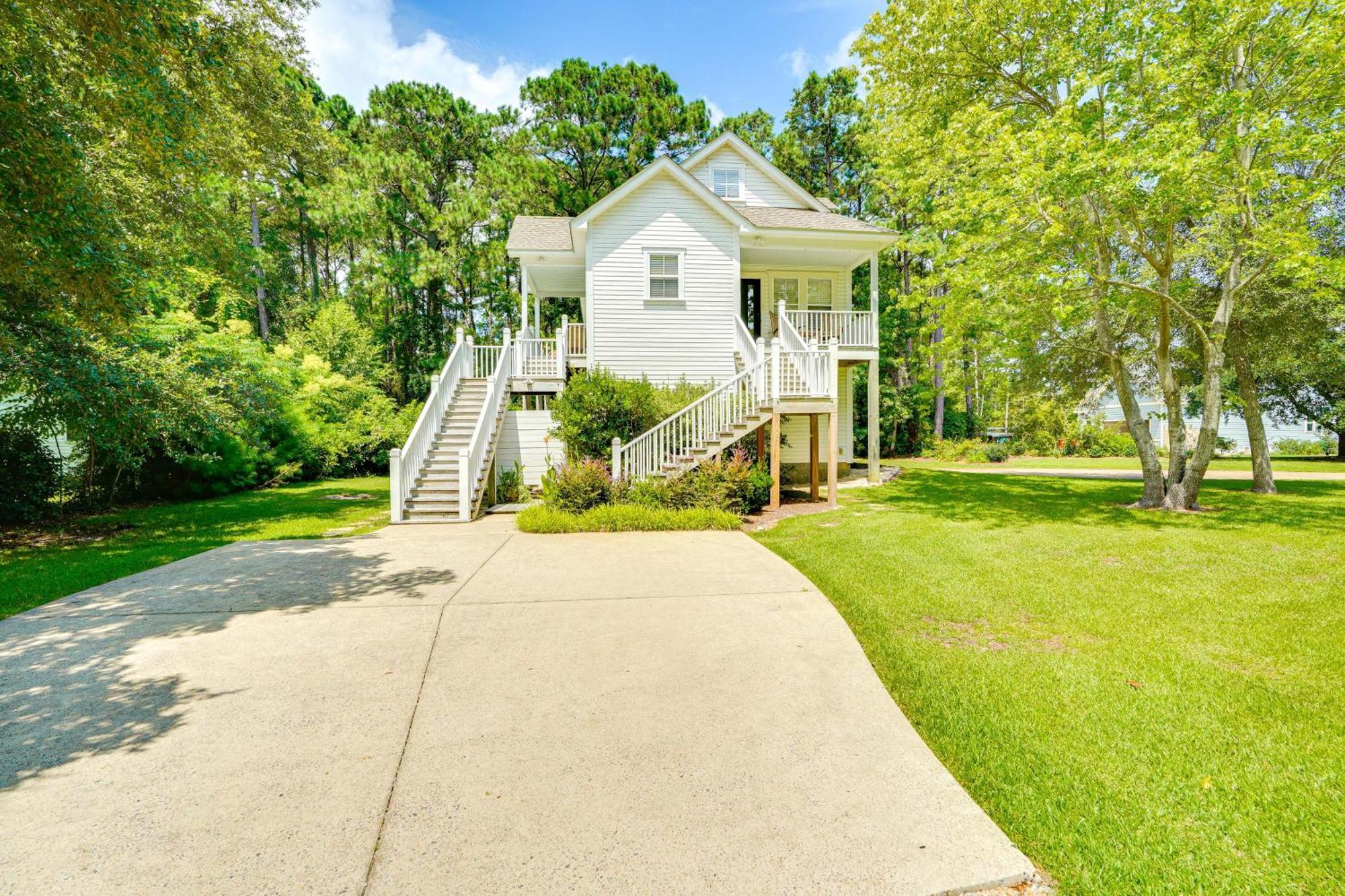 Beach House With Outdoor Shower Less Than 6 Mi To Nags Head! Manteo Esterno foto