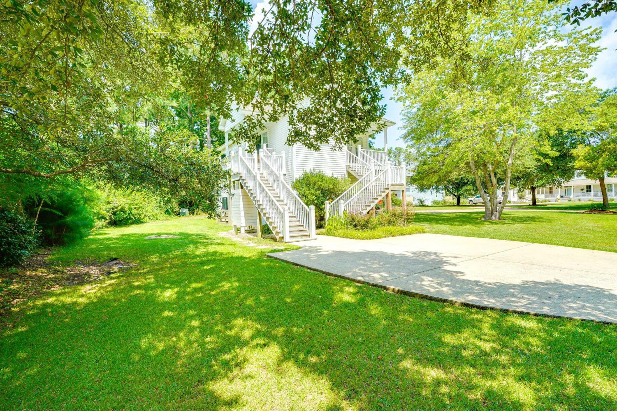 Beach House With Outdoor Shower Less Than 6 Mi To Nags Head! Manteo Esterno foto